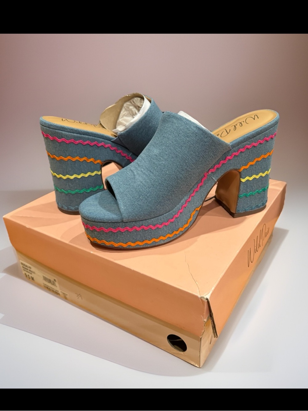 Wild Pair: Rosalyf women’s Blue Denim Platform Mules Multicolor Trim 9.5 NEW
